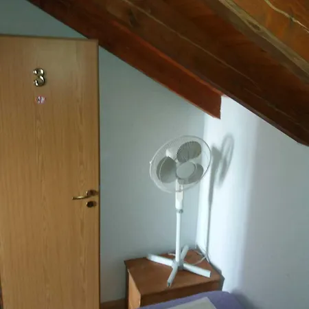 Fishing Family House بيت ضيافة Mocici