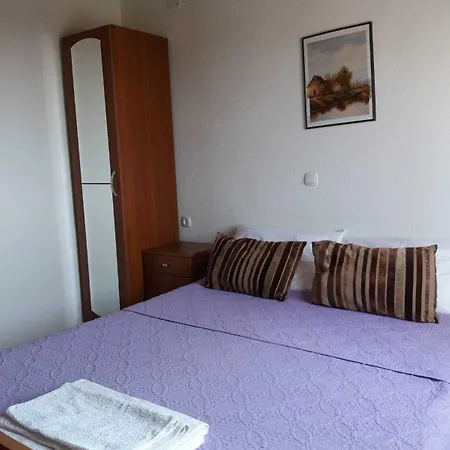 Fishing Family House