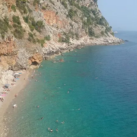 Fishing Family House