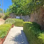 Πανσιόν Fishing Family House 3*