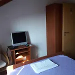 Πανσιόν Fishing Family House