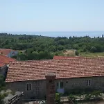 Πανσιόν Fishing Family House