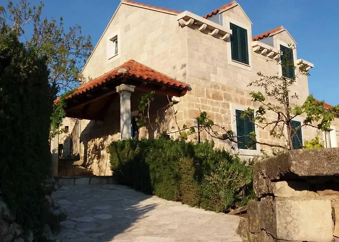 Fishing Family House בית הארחה Mocici