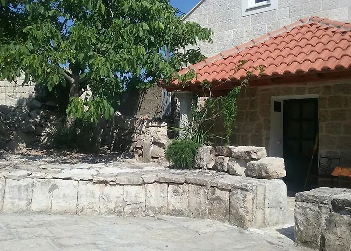 בית הארחה Fishing Family House Mocici