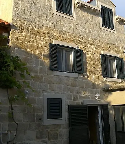 Fishing Family House Mocici